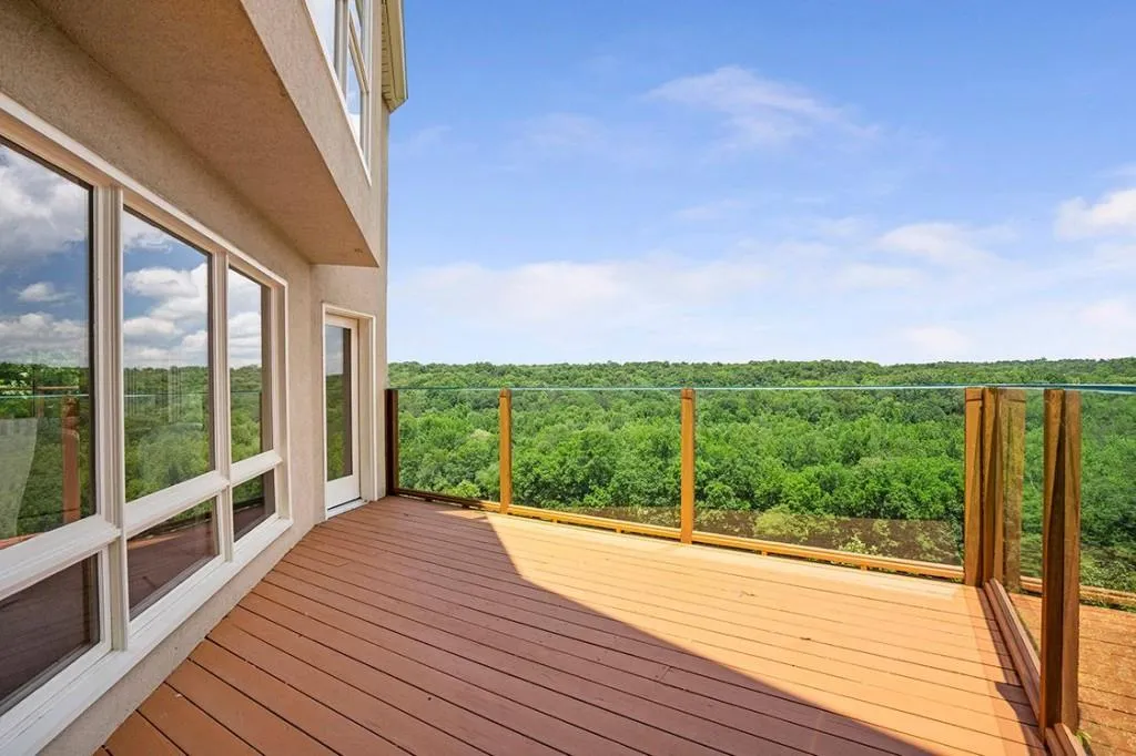 255 River North Drive, Sandy Springs, Georgia 30328, 3 Bedrooms Bedrooms, ,3 BathroomsBathrooms,Residential,Sold,255 River North Drive,7235394