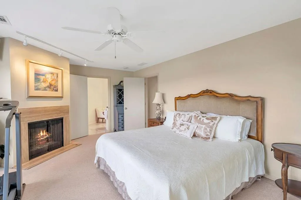 255 River North Drive, Sandy Springs, Georgia 30328, 3 Bedrooms Bedrooms, ,3 BathroomsBathrooms,Residential,Sold,255 River North Drive,7235394