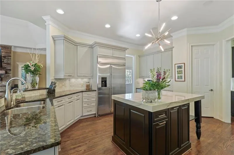 485 Londonberry Road, Sandy Springs, Georgia 30327, 6 Bedrooms Bedrooms, ,5 BathroomsBathrooms,Residential,Sold,485 Londonberry Road,6787745