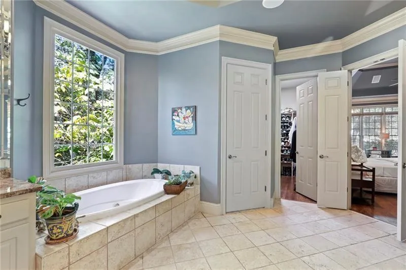 485 Londonberry Road, Sandy Springs, Georgia 30327, 6 Bedrooms Bedrooms, ,5 BathroomsBathrooms,Residential,Sold,485 Londonberry Road,6787745