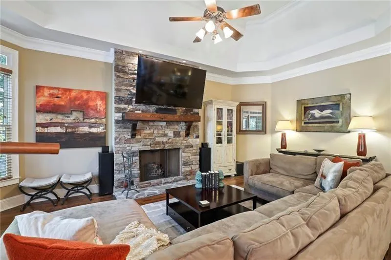 485 Londonberry Road, Sandy Springs, Georgia 30327, 6 Bedrooms Bedrooms, ,5 BathroomsBathrooms,Residential,Sold,485 Londonberry Road,6787745