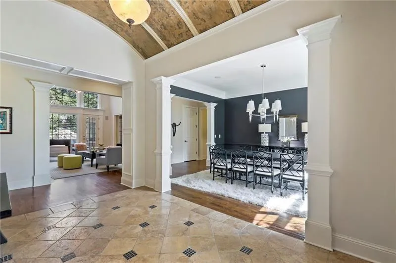 485 Londonberry Road, Sandy Springs, Georgia 30327, 6 Bedrooms Bedrooms, ,5 BathroomsBathrooms,Residential,Sold,485 Londonberry Road,6787745