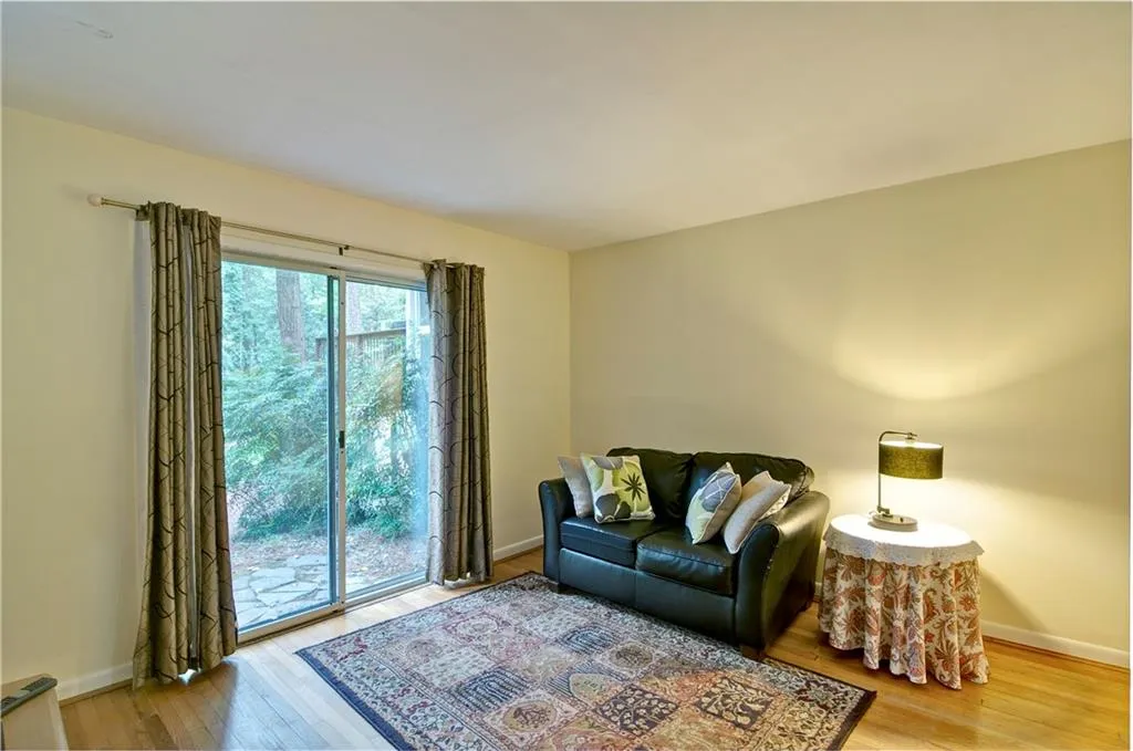 6368 Vernon Woods Drive, Atlanta, Georgia 30328, 3 Bedrooms Bedrooms, ,2 BathroomsBathrooms,Residential,Sold,6368 Vernon Woods Drive,5902716