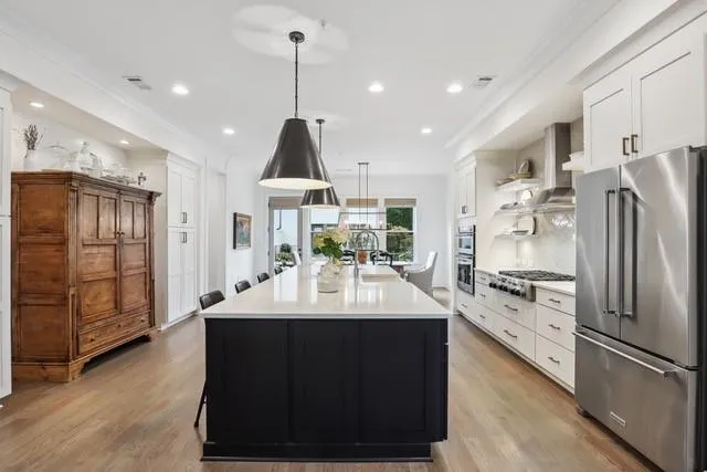 6402 Radiant Trace, Atlanta, Georgia 30328, 3 Bedrooms Bedrooms, ,4 BathroomsBathrooms,Residential,Sold,6402 Radiant Trace,7085507