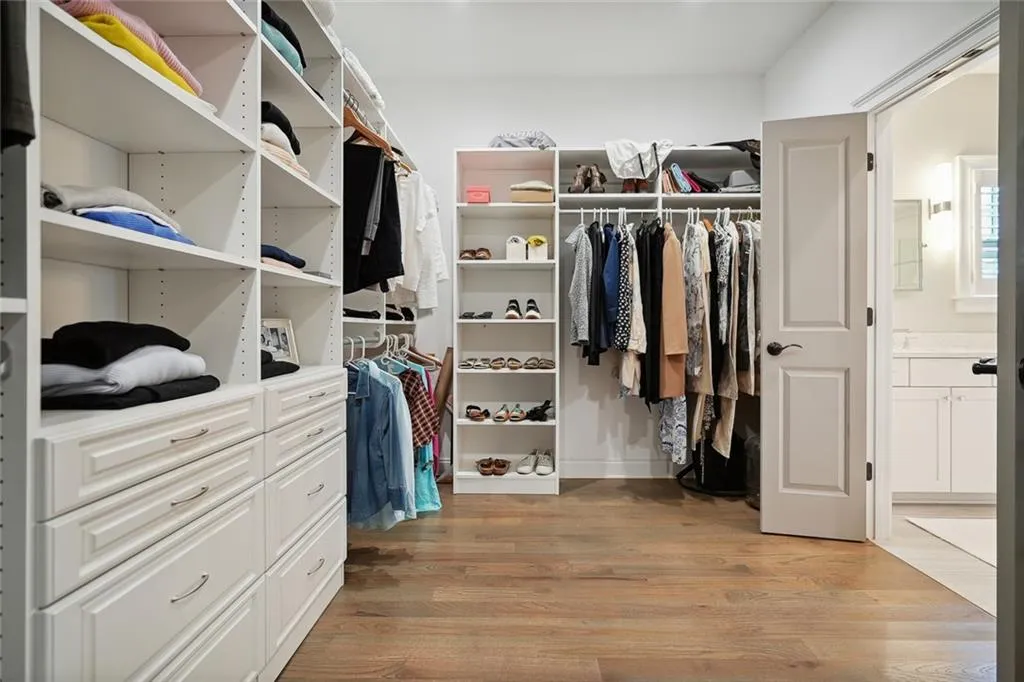 6402 Radiant Trace, Atlanta, Georgia 30328, 3 Bedrooms Bedrooms, ,4 BathroomsBathrooms,Residential,Sold,6402 Radiant Trace,7085507