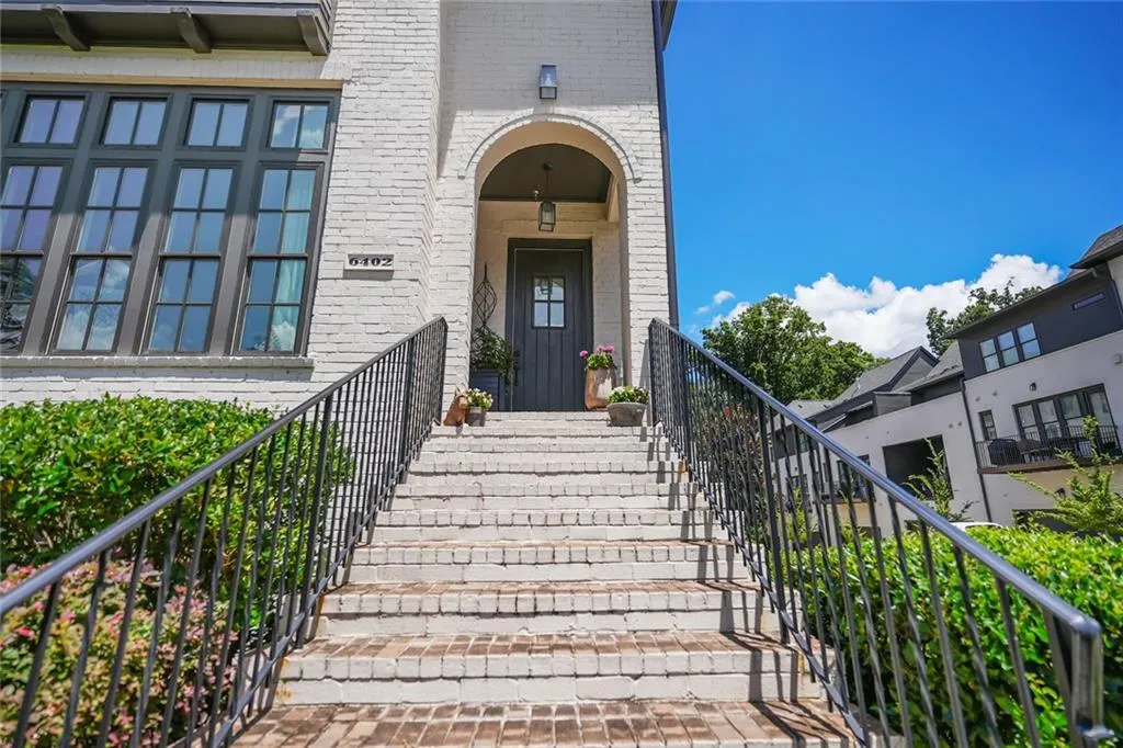 6402 Radiant Trace, Atlanta, Georgia 30328, 3 Bedrooms Bedrooms, ,4 BathroomsBathrooms,Residential,Sold,6402 Radiant Trace,7085507