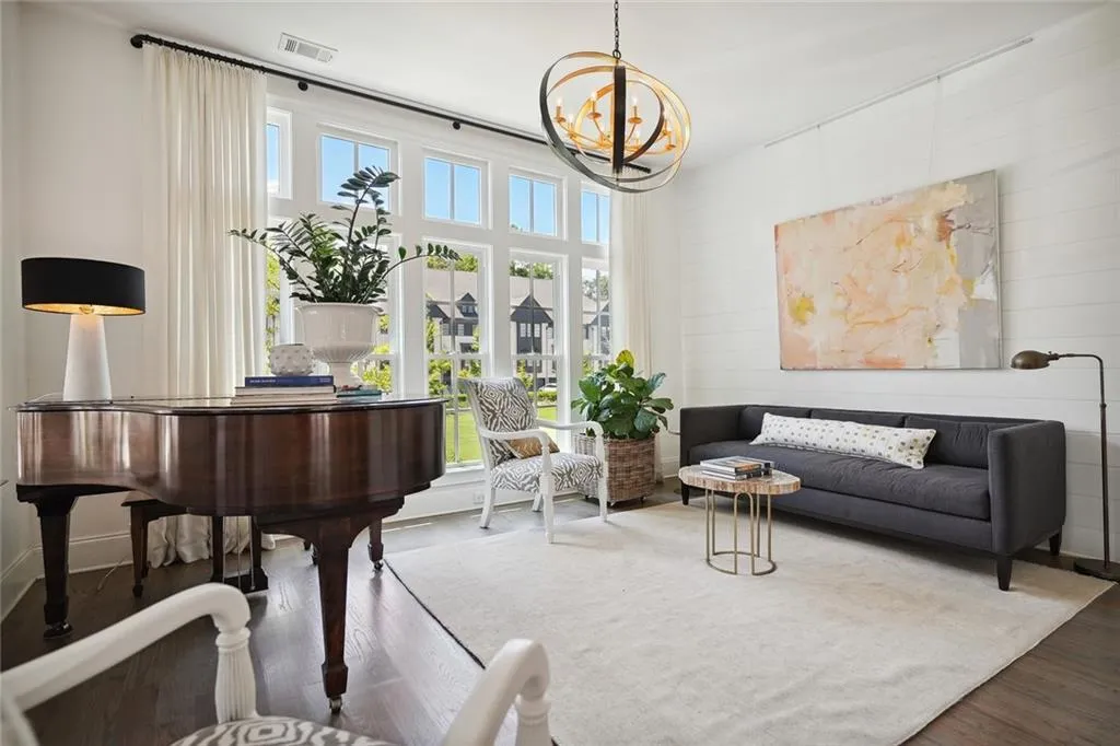 6402 Radiant Trace, Atlanta, Georgia 30328, 3 Bedrooms Bedrooms, ,4 BathroomsBathrooms,Residential,Sold,6402 Radiant Trace,7085507