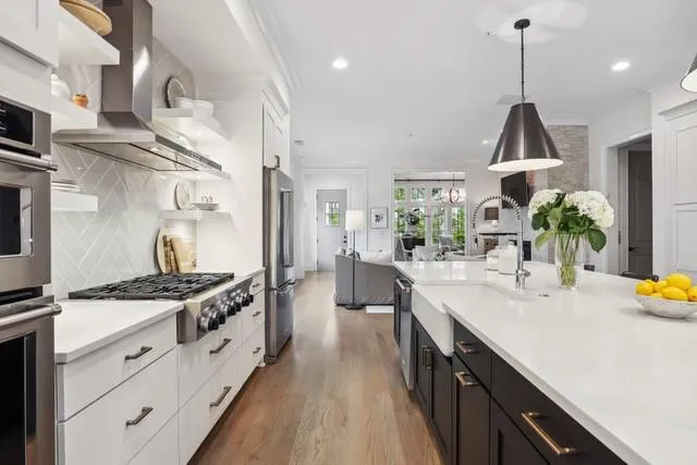 6402 Radiant Trace, Atlanta, Georgia 30328, 3 Bedrooms Bedrooms, ,4 BathroomsBathrooms,Residential,Sold,6402 Radiant Trace,7085507