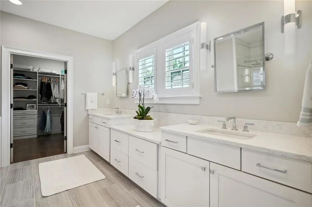 6402 Radiant Trace, Atlanta, Georgia 30328, 3 Bedrooms Bedrooms, ,4 BathroomsBathrooms,Residential,Sold,6402 Radiant Trace,7085507