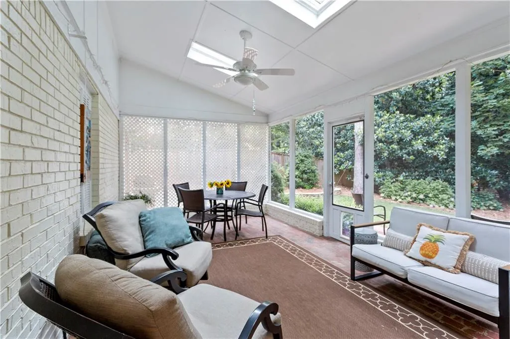 1585 Bakers Glen Drive, Sandy Springs, Georgia 30350, 5 Bedrooms Bedrooms, ,5 BathroomsBathrooms,Residential,Sold,1585 Bakers Glen Drive,6910991