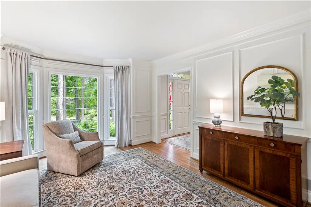 1585 Bakers Glen Drive, Sandy Springs, Georgia 30350, 5 Bedrooms Bedrooms, ,5 BathroomsBathrooms,Residential,Sold,1585 Bakers Glen Drive,6910991