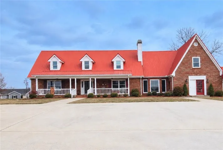 160 Hwy 320, Carnesville, Georgia 30521