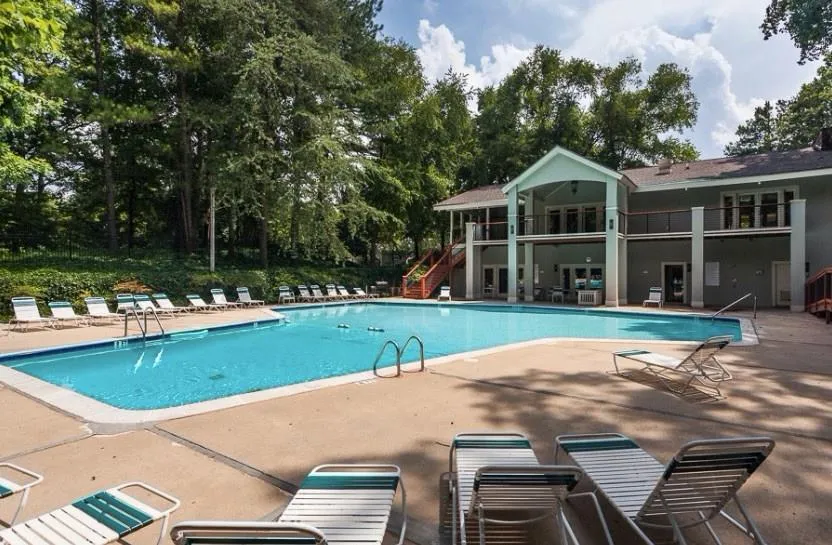23 Dunwoody Springs Drive, Sandy Springs, Georgia 30328, 2 Bedrooms Bedrooms, ,2 BathroomsBathrooms,Residential,Sold,23 Dunwoody Springs Drive,5870993