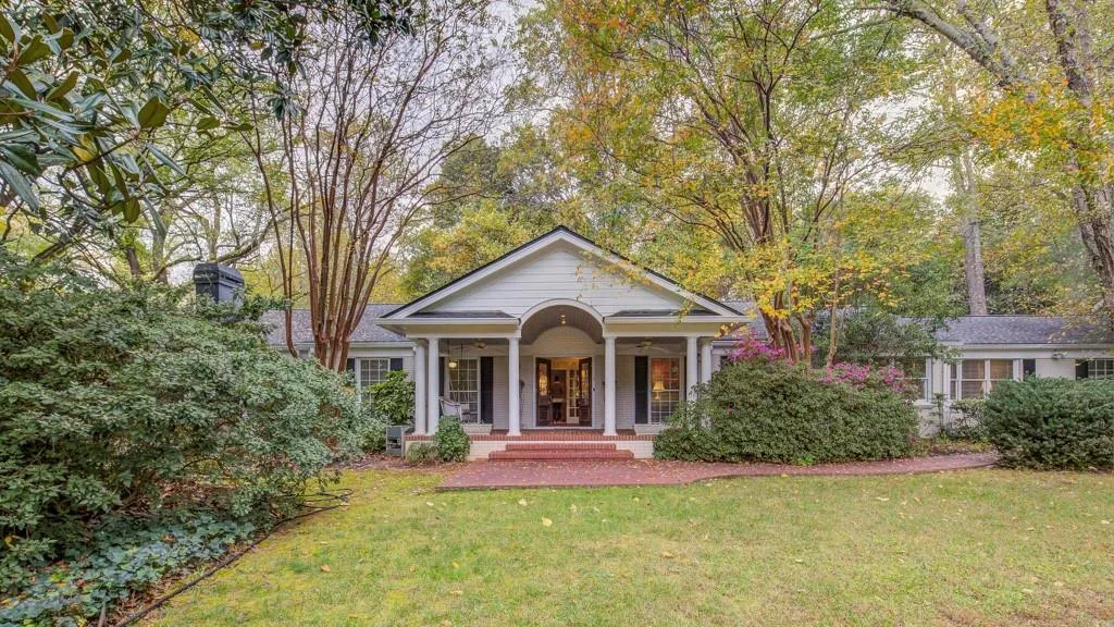 5080 Northland Drive Ne, Atlanta, Georgia 30342, 5 Bedrooms Bedrooms, ,4 BathroomsBathrooms,Residential,Sold,5080 Northland Drive Ne,7509443