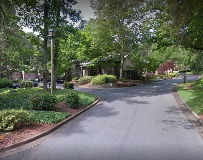 8740 Roswell Road Unit 9b, Atlanta, Georgia 30350, 2 Bedrooms Bedrooms, ,2 BathroomsBathrooms,Residential,Sold,8740 Roswell Road Unit 9b,5840116