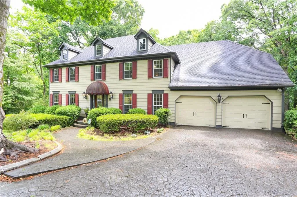 80 Tamarisk Drive, Atlanta, Georgia 30342, 6 Bedrooms Bedrooms, ,3 BathroomsBathrooms,Residential,Sold,80 Tamarisk Drive,6724728