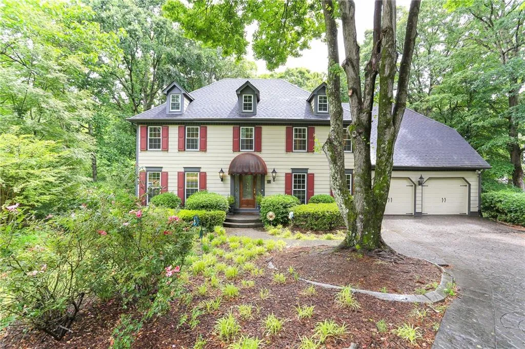 80 Tamarisk Drive, Atlanta, Georgia 30342, 6 Bedrooms Bedrooms, ,3 BathroomsBathrooms,Residential,Sold,80 Tamarisk Drive,6724728