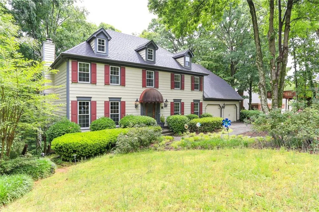 80 Tamarisk Drive, Atlanta, Georgia 30342, 6 Bedrooms Bedrooms, ,3 BathroomsBathrooms,Residential,Sold,80 Tamarisk Drive,6724728