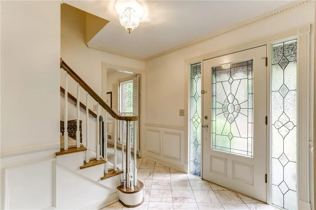 80 Tamarisk Drive, Atlanta, Georgia 30342, 6 Bedrooms Bedrooms, ,3 BathroomsBathrooms,Residential,Sold,80 Tamarisk Drive,6724728