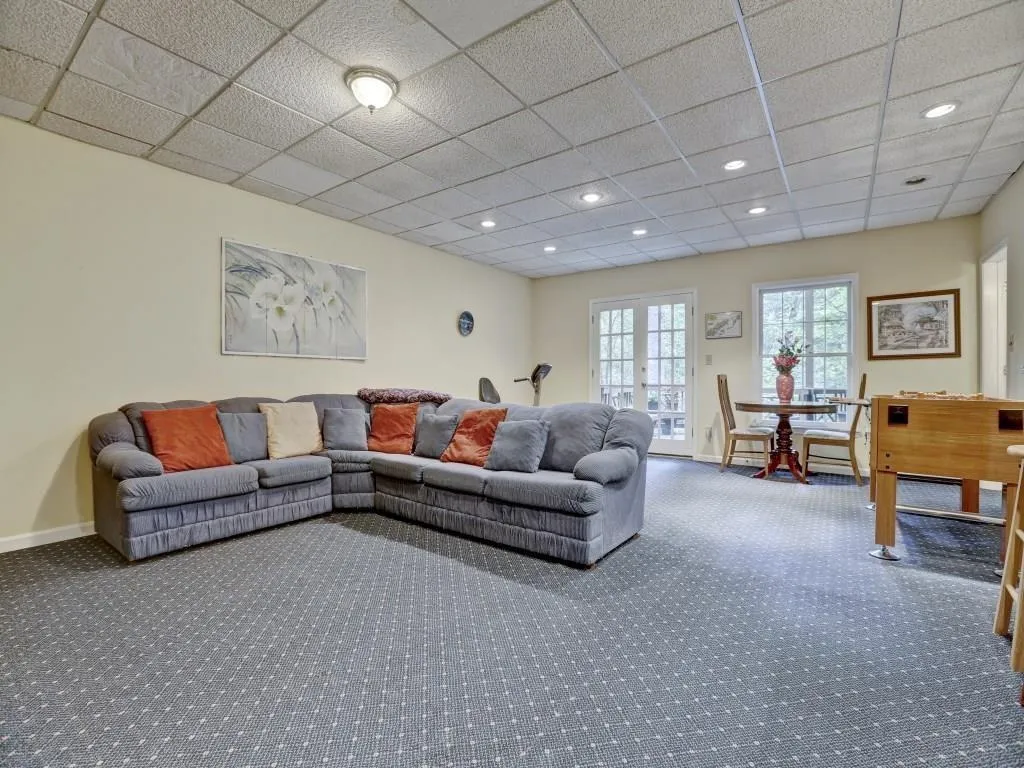 80 Tamarisk Drive, Atlanta, Georgia 30342, 6 Bedrooms Bedrooms, ,3 BathroomsBathrooms,Residential,Sold,80 Tamarisk Drive,6724728