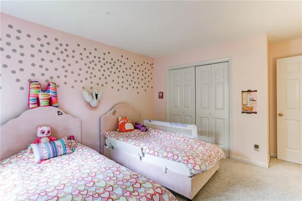 80 Tamarisk Drive, Atlanta, Georgia 30342, 6 Bedrooms Bedrooms, ,3 BathroomsBathrooms,Residential,Sold,80 Tamarisk Drive,6724728