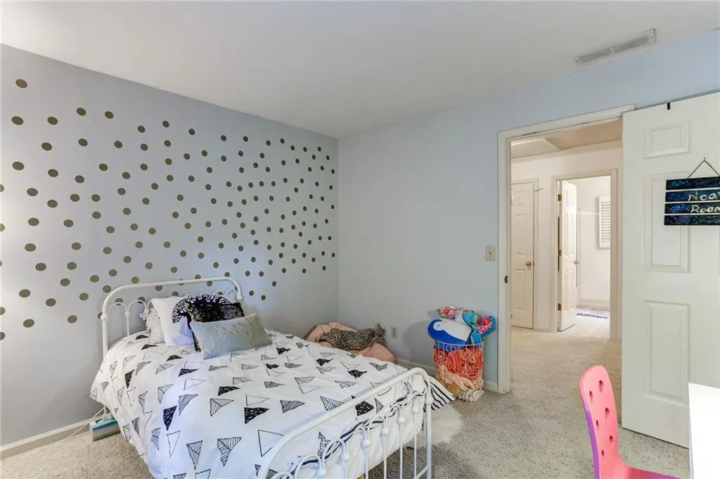 80 Tamarisk Drive, Atlanta, Georgia 30342, 6 Bedrooms Bedrooms, ,3 BathroomsBathrooms,Residential,Sold,80 Tamarisk Drive,6724728