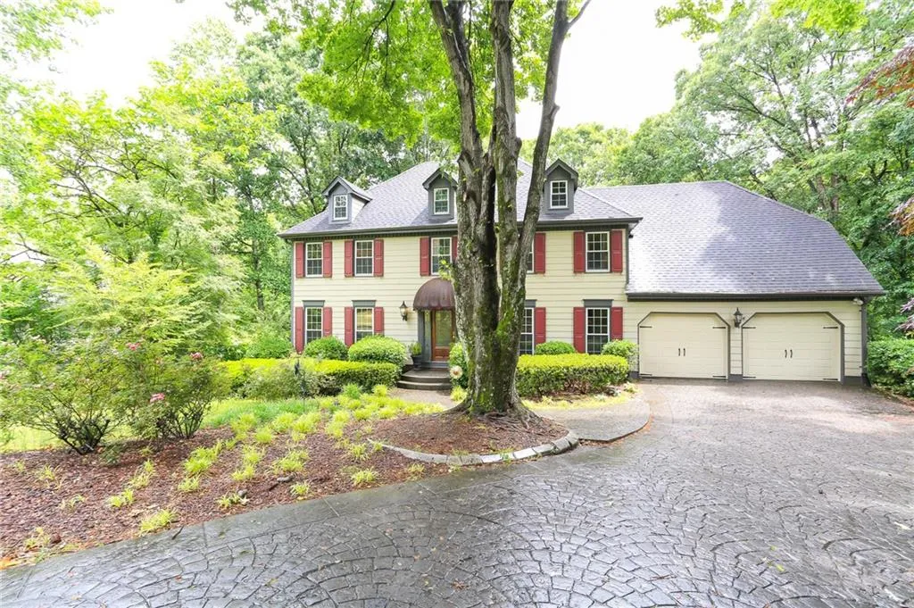 80 Tamarisk Drive, Atlanta, Georgia 30342, 6 Bedrooms Bedrooms, ,3 BathroomsBathrooms,Residential,Sold,80 Tamarisk Drive,6724728