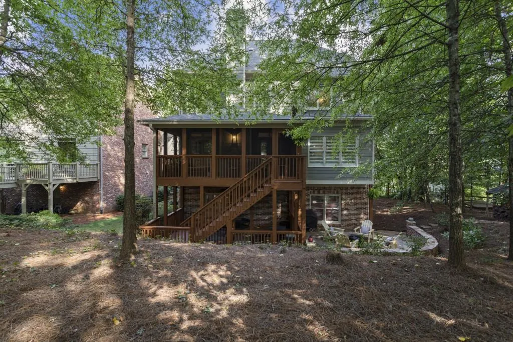 1021 Madeline Lane, Sandy Springs, Georgia 30350, 4 Bedrooms Bedrooms, ,3 BathroomsBathrooms,Residential,Sold,1021 Madeline Lane,6765766