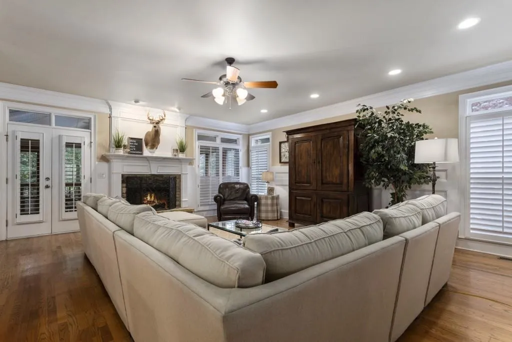 1021 Madeline Lane, Sandy Springs, Georgia 30350, 4 Bedrooms Bedrooms, ,3 BathroomsBathrooms,Residential,Sold,1021 Madeline Lane,6765766