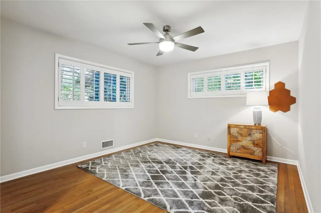 570 Elden Drive, Atlanta, Georgia 30342, 4 Bedrooms Bedrooms, ,3 BathroomsBathrooms,Residential,Sold,570 Elden Drive,7171140