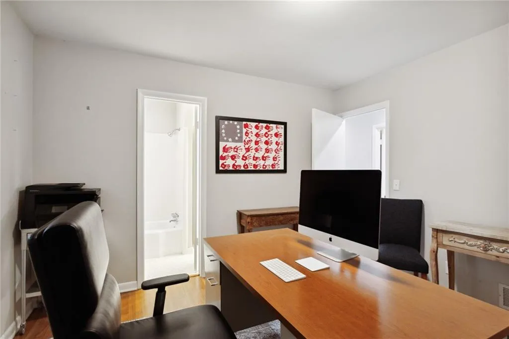 570 Elden Drive, Atlanta, Georgia 30342, 4 Bedrooms Bedrooms, ,3 BathroomsBathrooms,Residential,Sold,570 Elden Drive,7171140