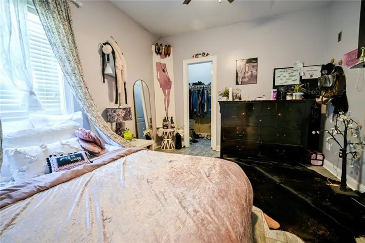1170