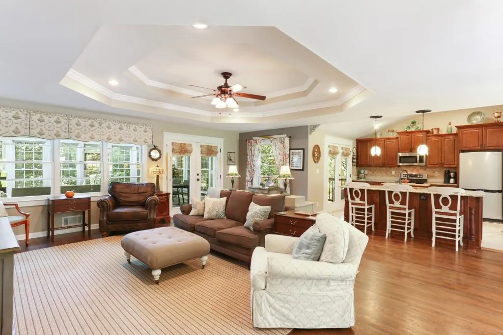6825 Sunny Brook Lane, Sandy Springs, Georgia 30328, 3 Bedrooms Bedrooms, ,2 BathroomsBathrooms,Residential,Sold,6825 Sunny Brook Lane,5751462