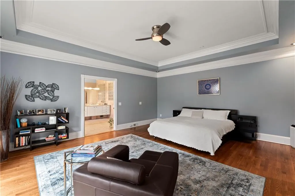 890 S Powers Court Nw, Sandy Springs, Georgia 30327, 5 Bedrooms Bedrooms, ,6 BathroomsBathrooms,Residential,Sold,890 S Powers Court Nw,6727957