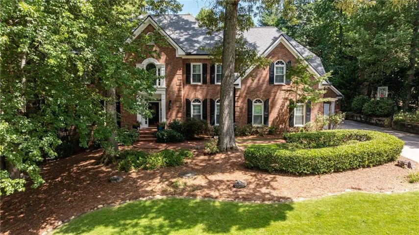 480 Abbeywood Drive, Roswell, Georgia 30075