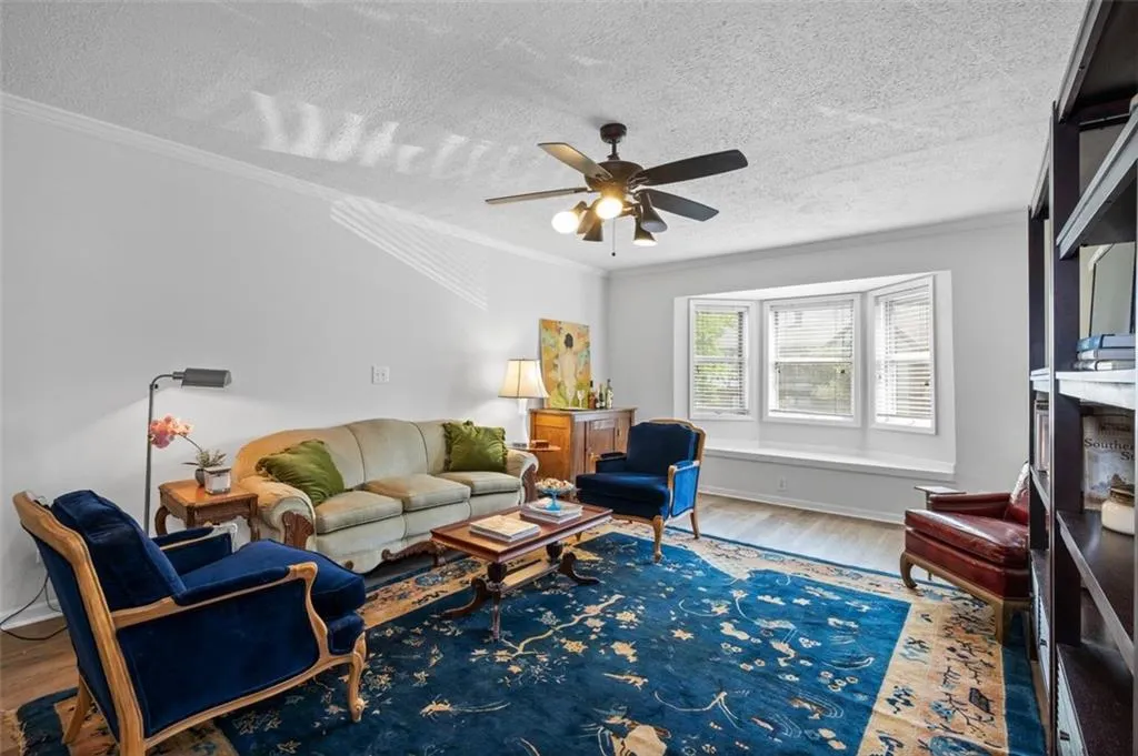 6851 Roswell Road Unit K-18, Sandy Springs, Georgia 30328, 3 Bedrooms Bedrooms, ,2 BathroomsBathrooms,Residential,Sold,6851 Roswell Road Unit K-18,7359315