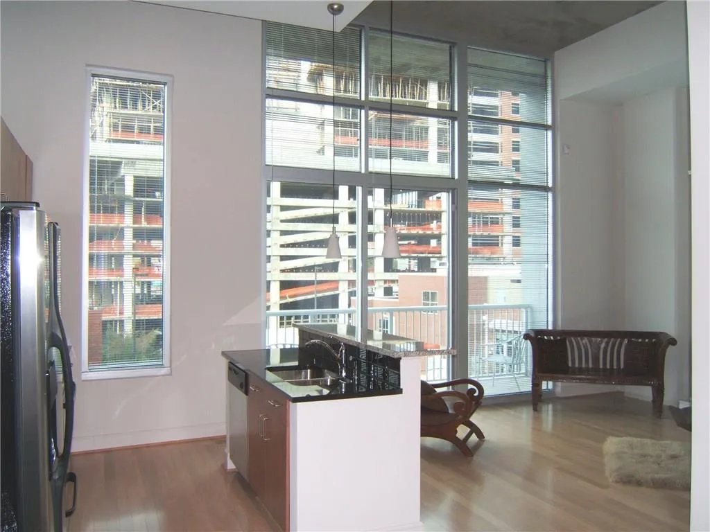 44 Peachtree Place Nw Unit 527, Atlanta, Georgia 30309, 1 Bedroom Bedrooms, ,1 BathroomBathrooms,Residential,Sold,44 Peachtree Place Nw Unit 527,5710267