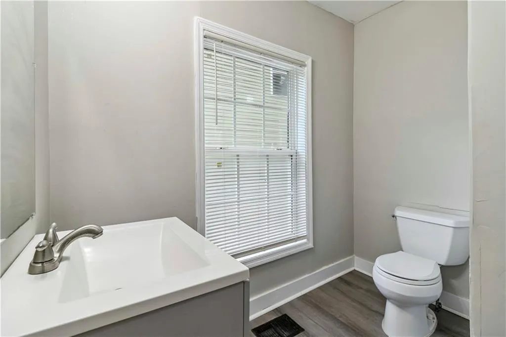 971 Sims Avenue Nw, Atlanta, Georgia 30318, 3 Bedrooms Bedrooms, ,2 BathroomsBathrooms,Residential,For Sale,971 Sims Avenue Nw,7606255