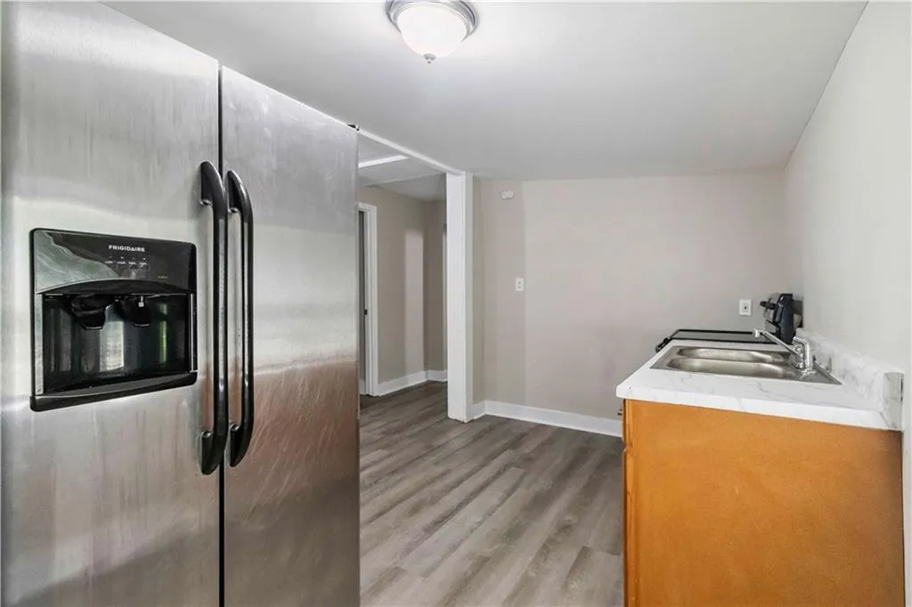 971 Sims Avenue Nw, Atlanta, Georgia 30318, 3 Bedrooms Bedrooms, ,2 BathroomsBathrooms,Residential,For Sale,971 Sims Avenue Nw,7606255