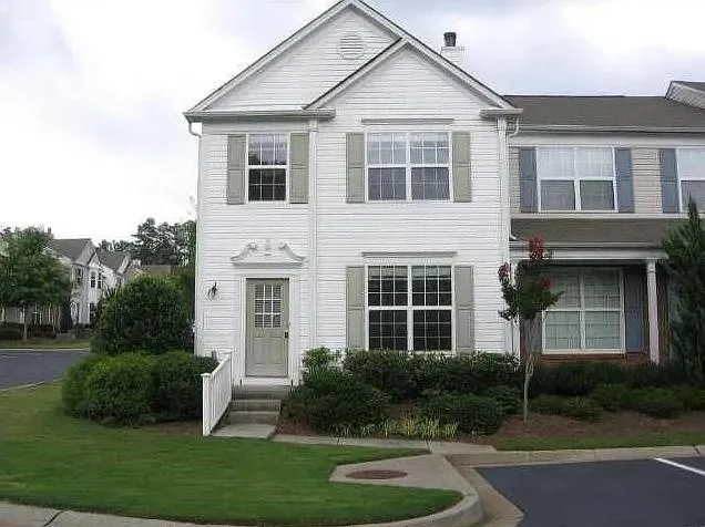 Exterior front view