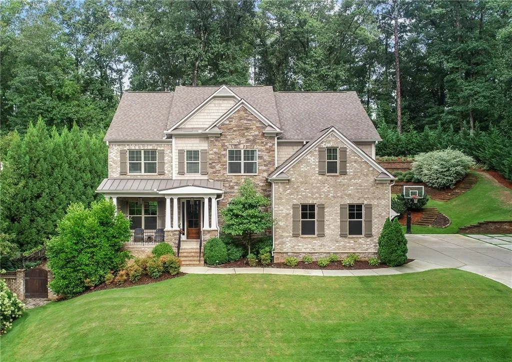 6530 Bridgewood Valley Road, Atlanta, Georgia 30328, 6 Bedrooms Bedrooms, ,5 BathroomsBathrooms,Residential,Sold,6530 Bridgewood Valley Road,6772767