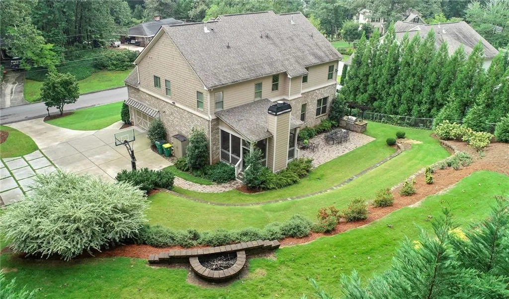 6530 Bridgewood Valley Road, Atlanta, Georgia 30328, 6 Bedrooms Bedrooms, ,5 BathroomsBathrooms,Residential,Sold,6530 Bridgewood Valley Road,6772767