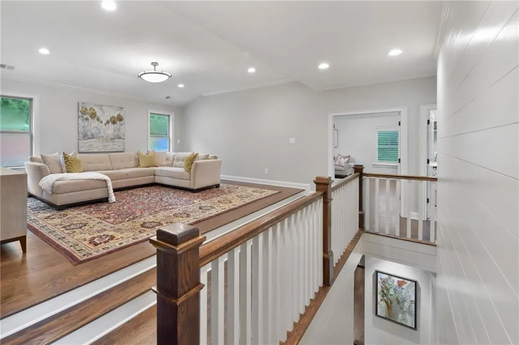 6530 Bridgewood Valley Road, Atlanta, Georgia 30328, 6 Bedrooms Bedrooms, ,5 BathroomsBathrooms,Residential,Sold,6530 Bridgewood Valley Road,6772767