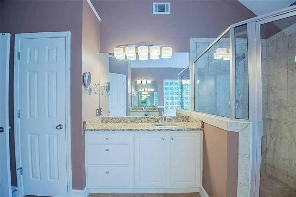 7360 Village Creek Trace, Atlanta, Georgia 30328, 3 Bedrooms Bedrooms, ,2 BathroomsBathrooms,Residential,Sold,7360 Village Creek Trace,6928116