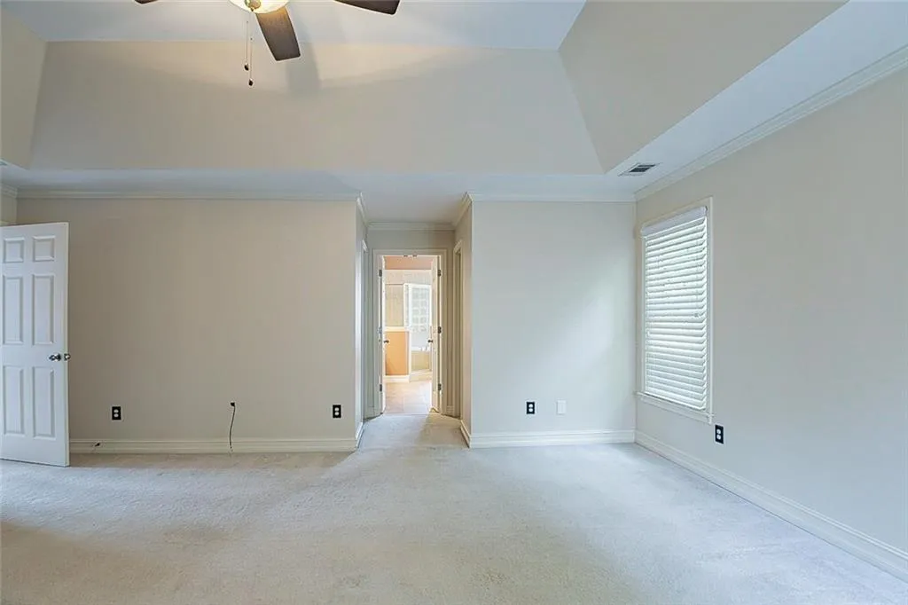 7360 Village Creek Trace, Atlanta, Georgia 30328, 3 Bedrooms Bedrooms, ,2 BathroomsBathrooms,Residential,Sold,7360 Village Creek Trace,6928116