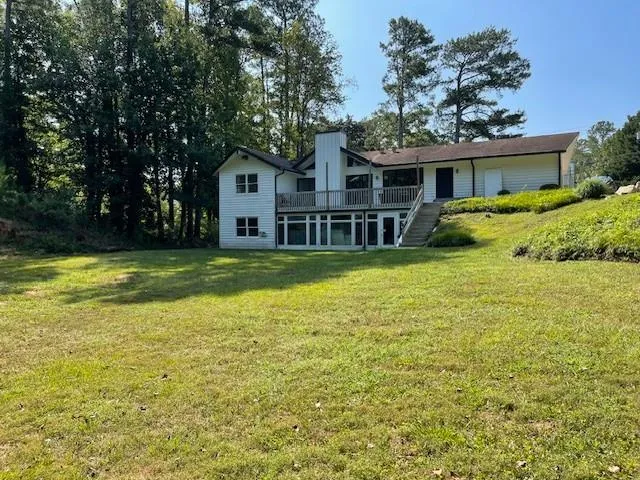 905 Heards Ferry Road, Atlanta, Georgia 30328, 5 Bedrooms Bedrooms, ,3 BathroomsBathrooms,Residential,Sold,905 Heards Ferry Road,7447630