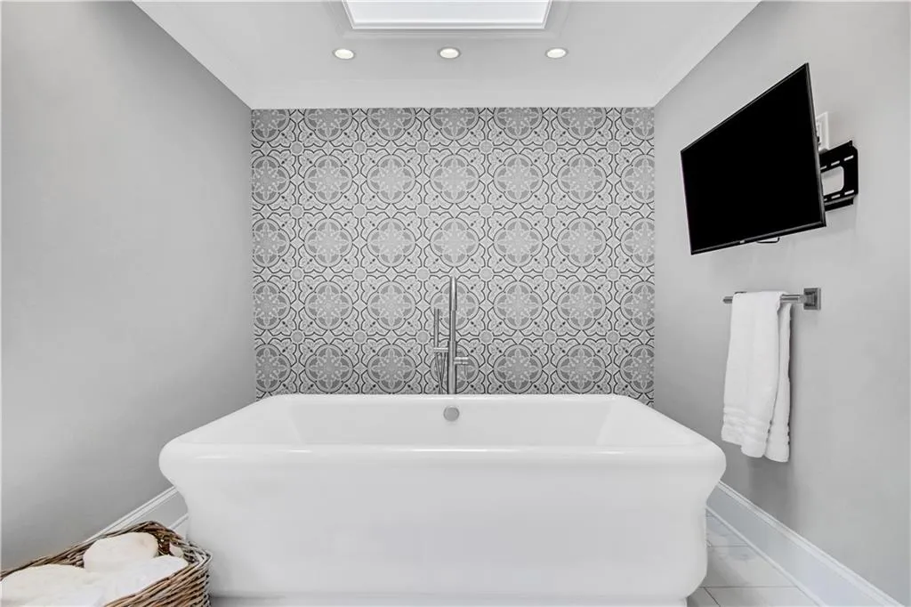 8235 Habersham Waters Road, Sandy Springs, Georgia 30350, 6 Bedrooms Bedrooms, ,6 BathroomsBathrooms,Residential,Sold,8235 Habersham Waters Road,6727291 8235 Habersham Waters Road, Sandy Springs, Georgia 30350, 6 Bedrooms Bedrooms, ,6 BathroomsBathrooms,Residential,Sold,8235 Habersham Waters Road,6727291