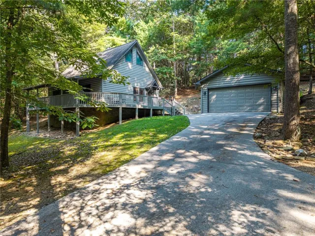 153 Blackberry Falls Drive, Ellijay, Georgia 30536