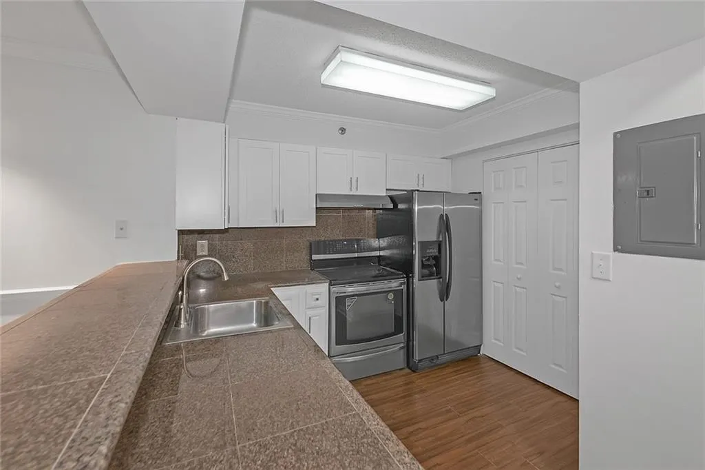 795 Hammond Drive Apt 506, Sandy Springs, Georgia 30328, 2 Bedrooms Bedrooms, ,1 BathroomBathrooms,Residential,Sold,795 Hammond Drive Apt 506,7011932