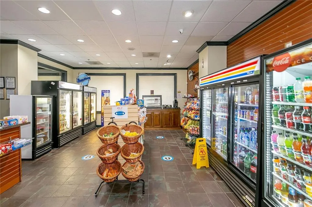 795 Hammond Drive Apt 506, Sandy Springs, Georgia 30328, 2 Bedrooms Bedrooms, ,1 BathroomBathrooms,Residential,Sold,795 Hammond Drive Apt 506,7011932